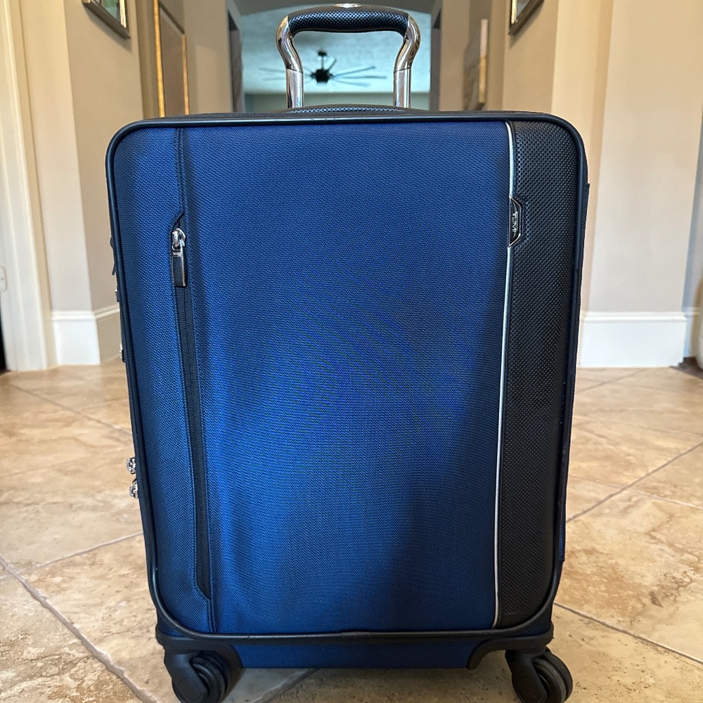 Tumi Arrivé Continental Carry-On Luggage (Gently Used)